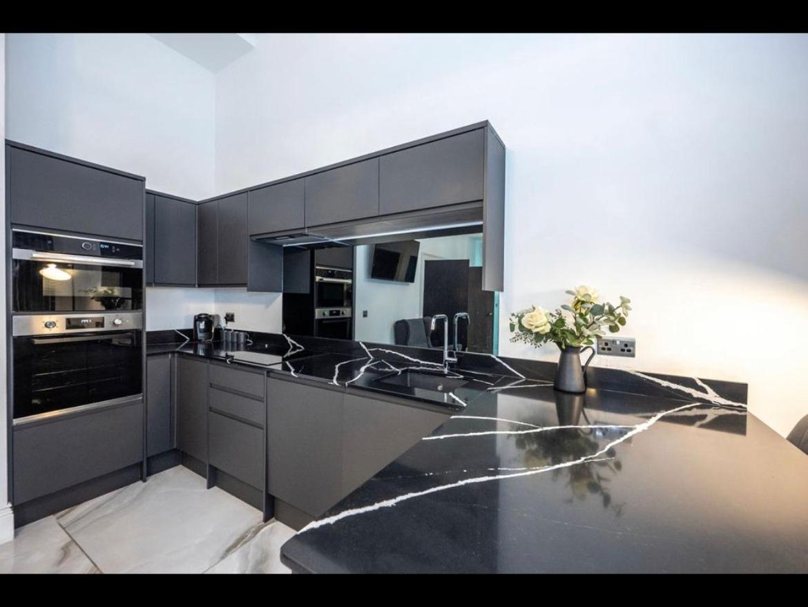 Royal Mile Apartment 2Bedroom EDI Eksteriør bilde